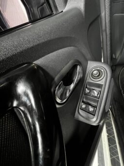 
										RENAULT DUSTER DYNAMIQUE 4X4 MT 2.0 full									