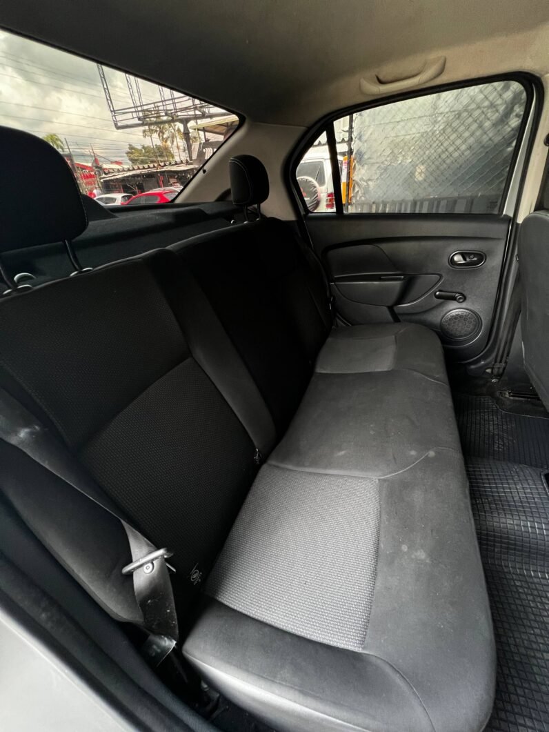 
								RENAULT LOGAN EXPRESSION AUT 1.6 full									