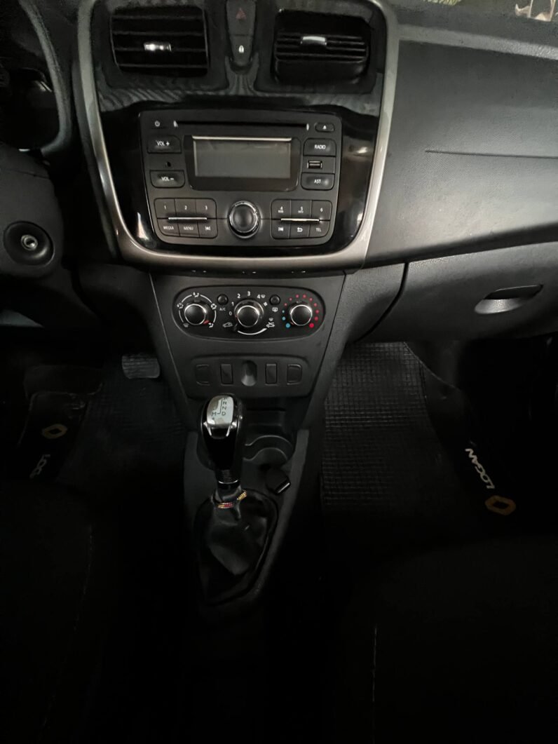 
								RENAULT LOGAN EXPRESSION AUT 1.6 full									