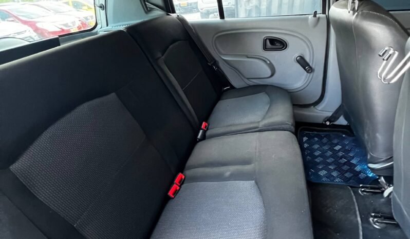 
								RENAULT CLIO STYLE full									