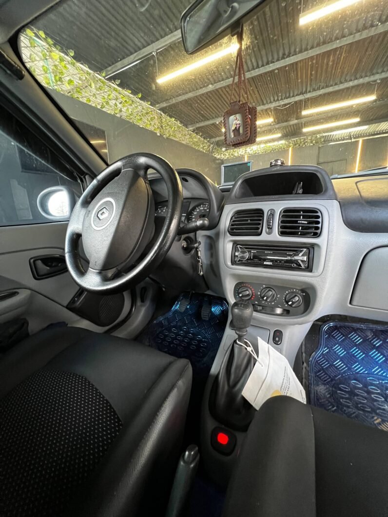 
								RENAULT CLIO STYLE full									