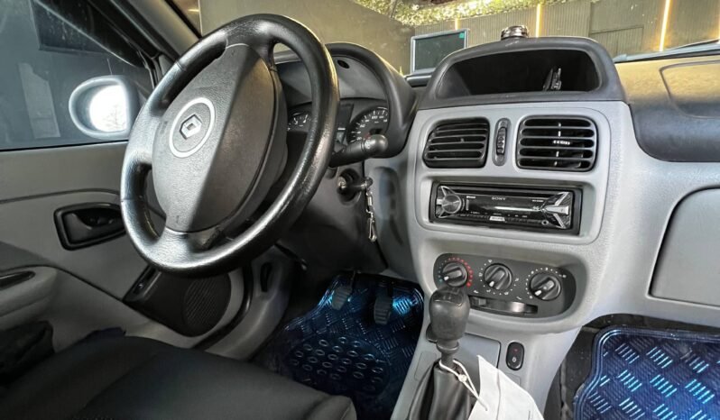 
								RENAULT CLIO STYLE full									